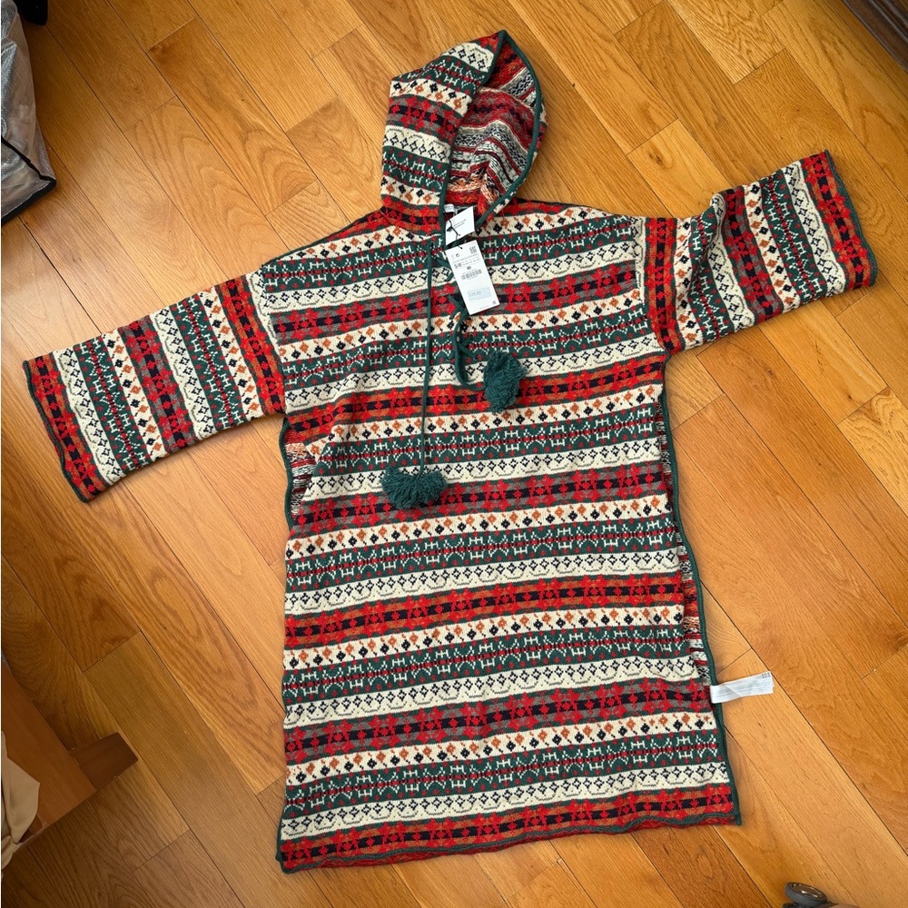 RARE NEW Zara Multicolor Patterned Knit Wool Poncho S/M